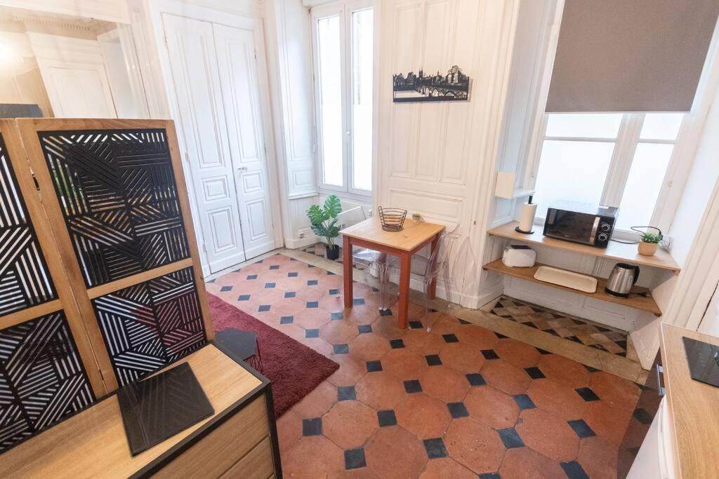 Apartmán Immeuble L'Aristocrate - L'Authentique - Bd Carnot Angers Exteriér fotografie